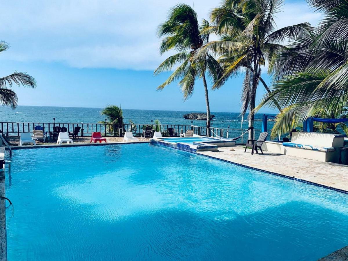 Ventana Al Atlantico At Arecibo 681 Ocean Drive Daire Islote Dış mekan fotoğraf