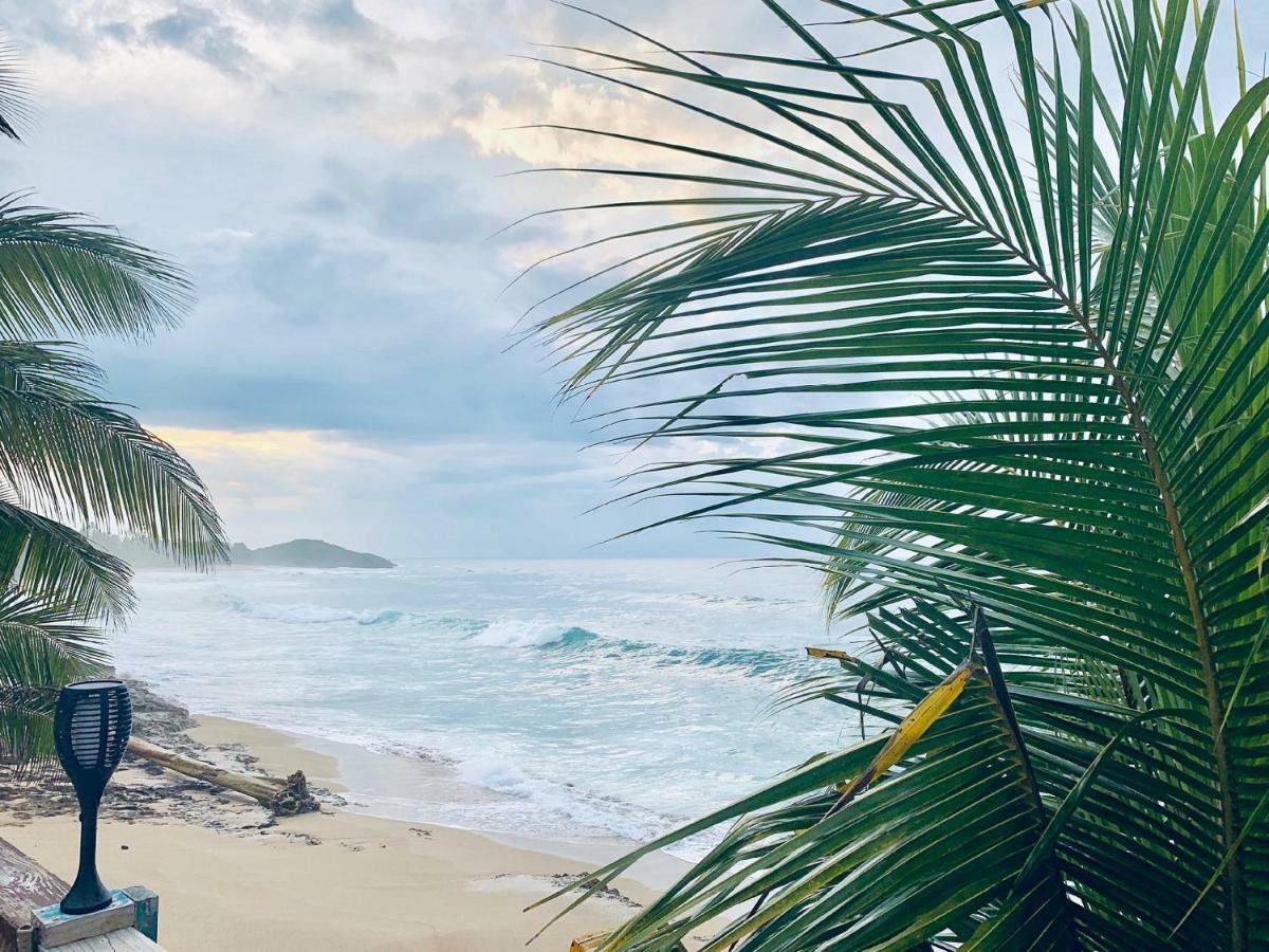 Ventana Al Atlantico At Arecibo 681 Ocean Drive Daire Islote Dış mekan fotoğraf